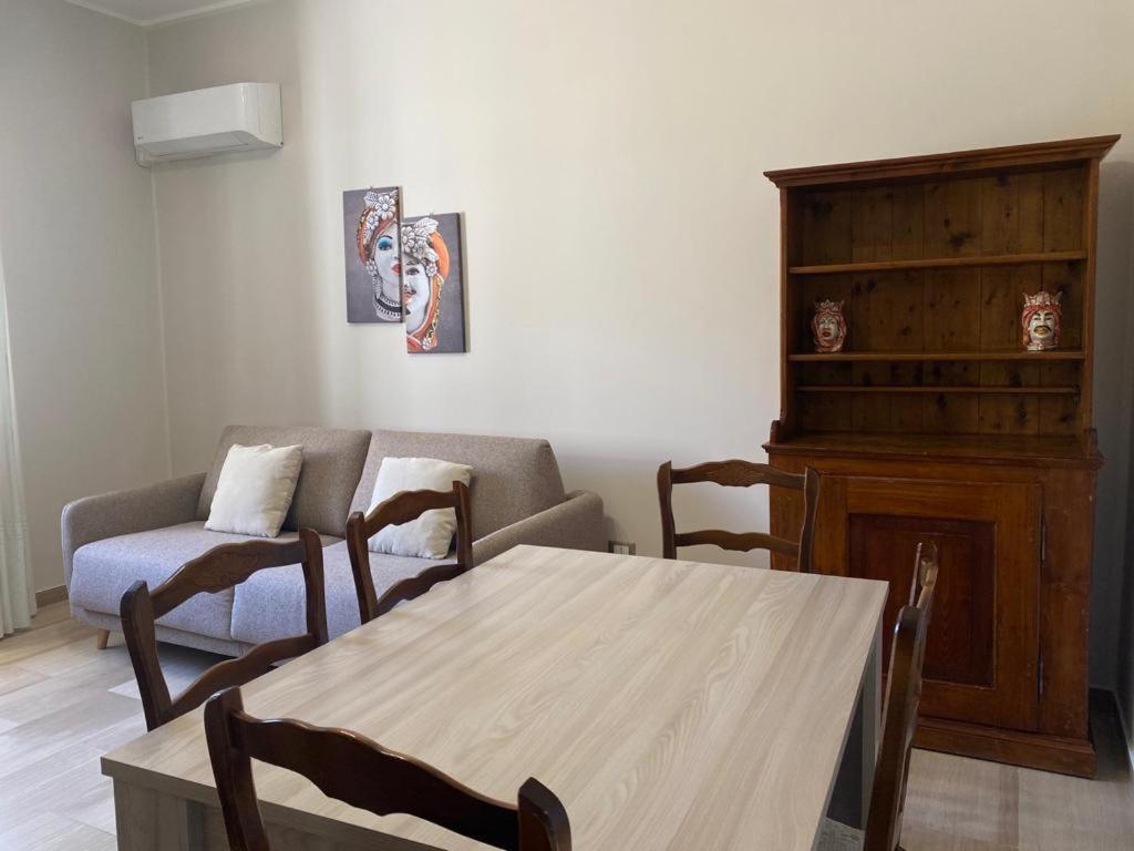 Casa Di Lucia Apartment Forza d'Agro Ngoại thất bức ảnh